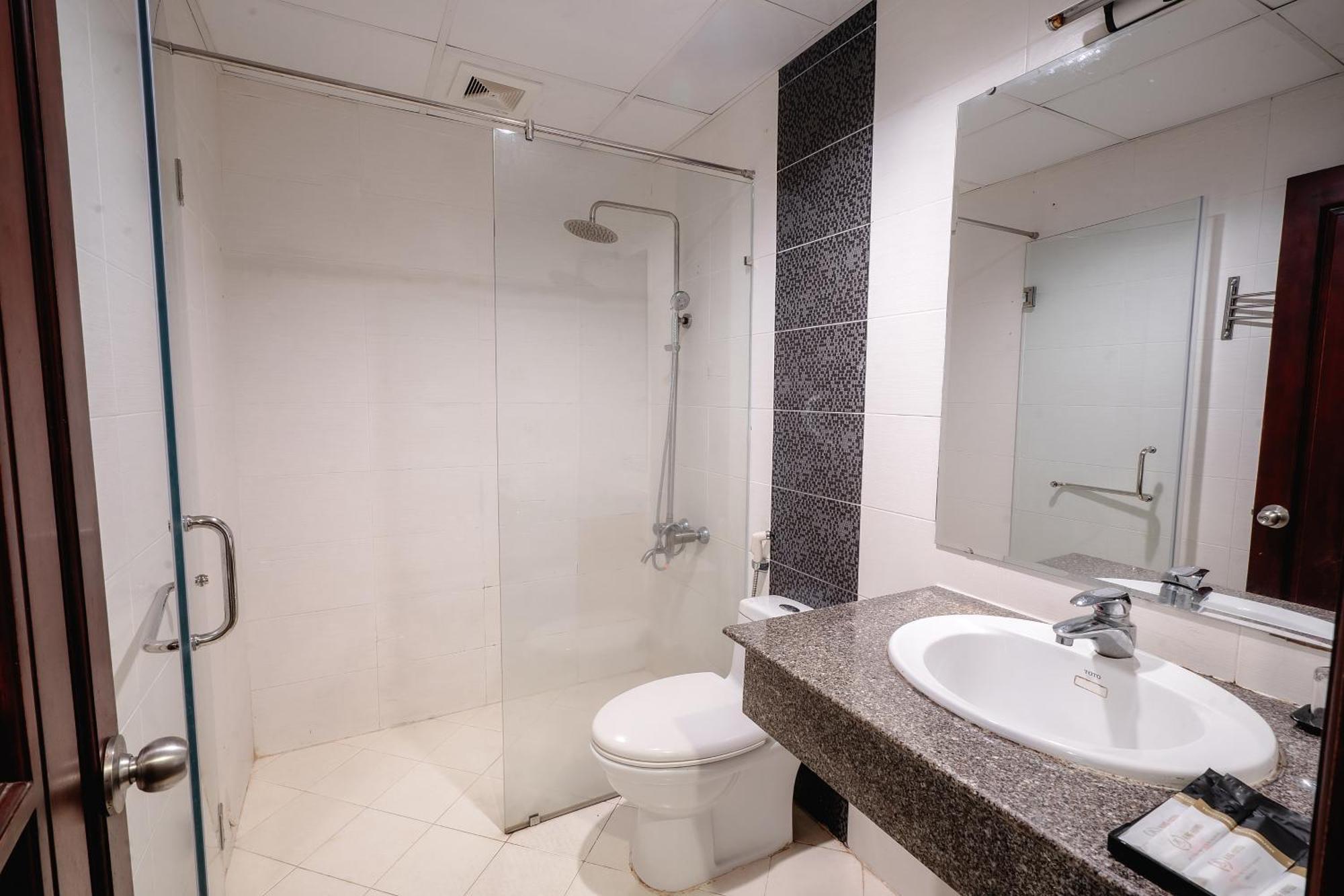 King Hotel Nha Trang Exterior photo